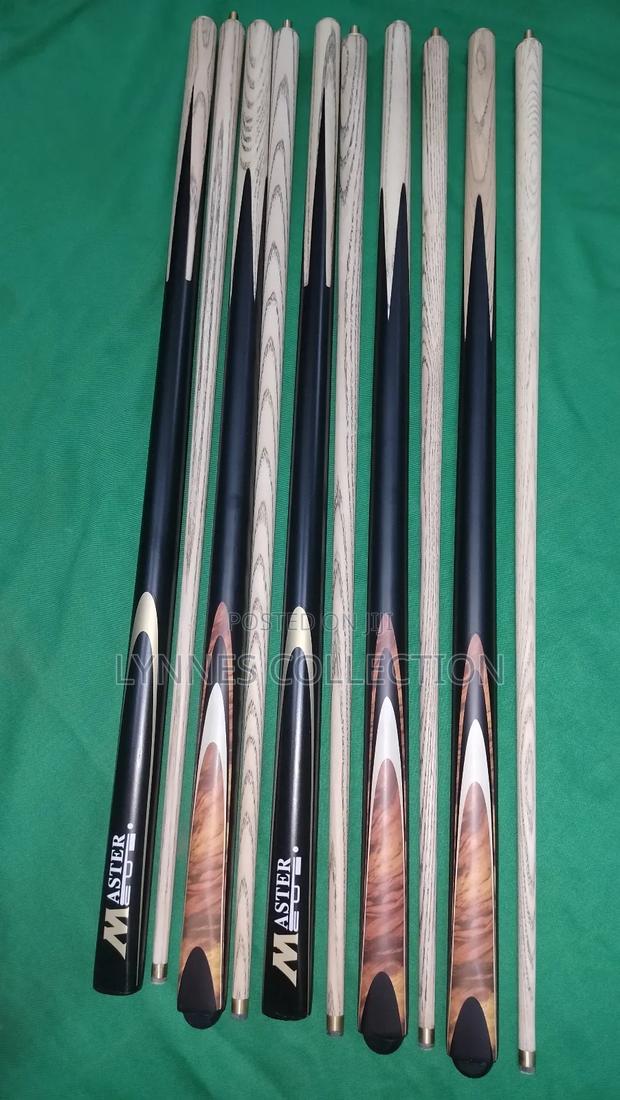Detachable Cue Sticks - main view