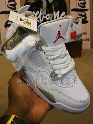 Air Jordan 4 "White Oreo"
36______45