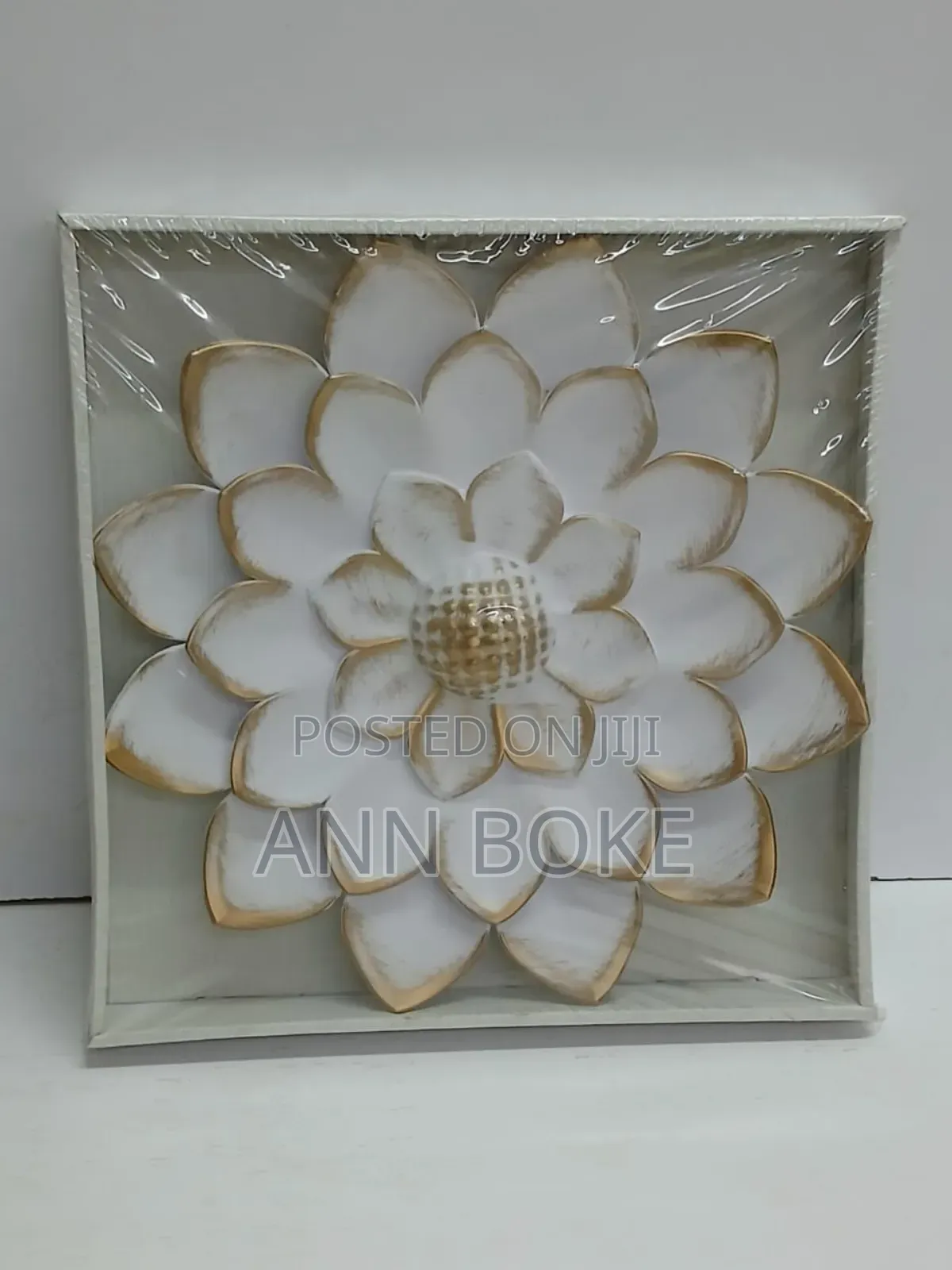 *Decorative Wall Hanging Frame Art/ Mirror*
Gold Colour Available