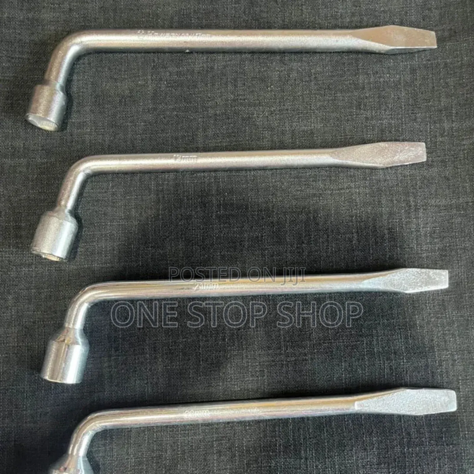 L Handle With Attached Different Sizes Socket Wrench