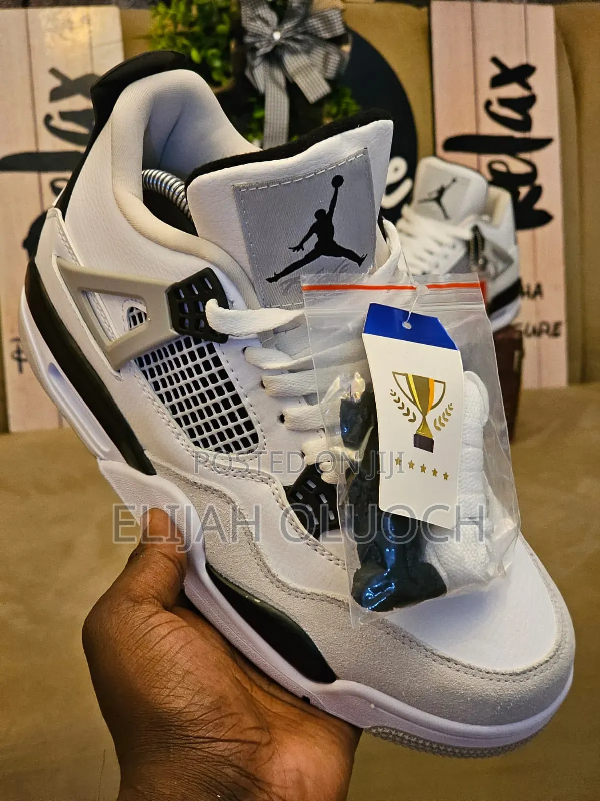 Air Jordan 4 "Military Black"
36______45