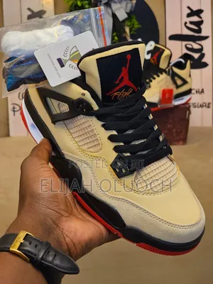 Air Jordan 4 "Pizza 🍕 "
36______45