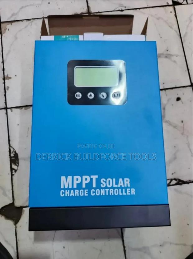 MPPT 100a Solar Charge Controller - main view