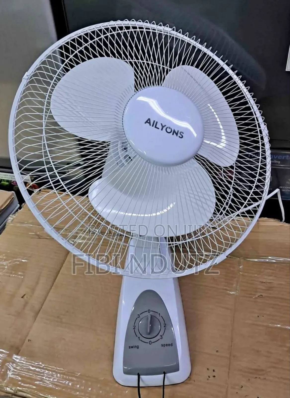 Wall Fan/16" Ailyons Wall Fan