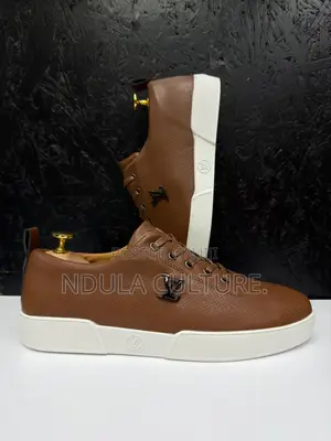 (Lv) Louis Vuitton Resort Sneakers Casuals