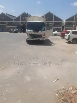 Transit Lorries for Errands and County to County Delivery Are Ready