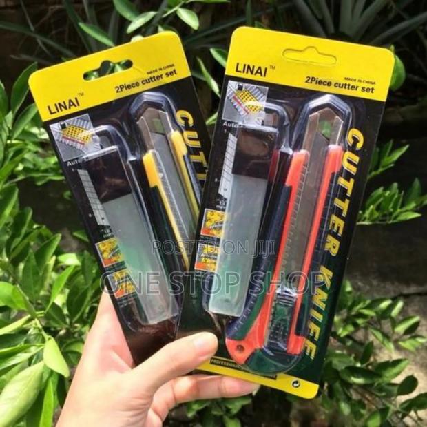 2x Retractable Paper Cutter Knife With Extra Blades