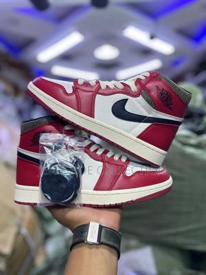 Air Jordan 1 Retro High Og “Chicago “ - main view