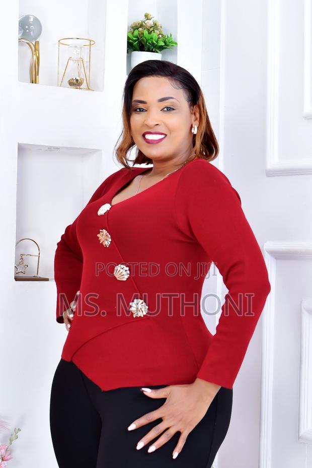 Free Size Classy Tops With Unique Side-Cut Design - thumbnail 3