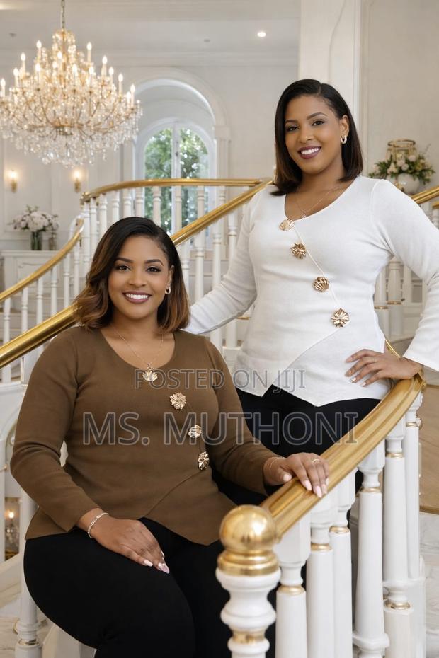 Free Size Classy Tops With Unique Side-Cut Design - thumbnail 5