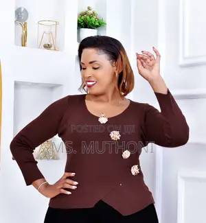 Free Size Classy Tops With Unique Side-Cut Design