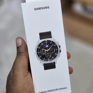 Samsung Galaxy Watch 8 Classic - thumbnail 2