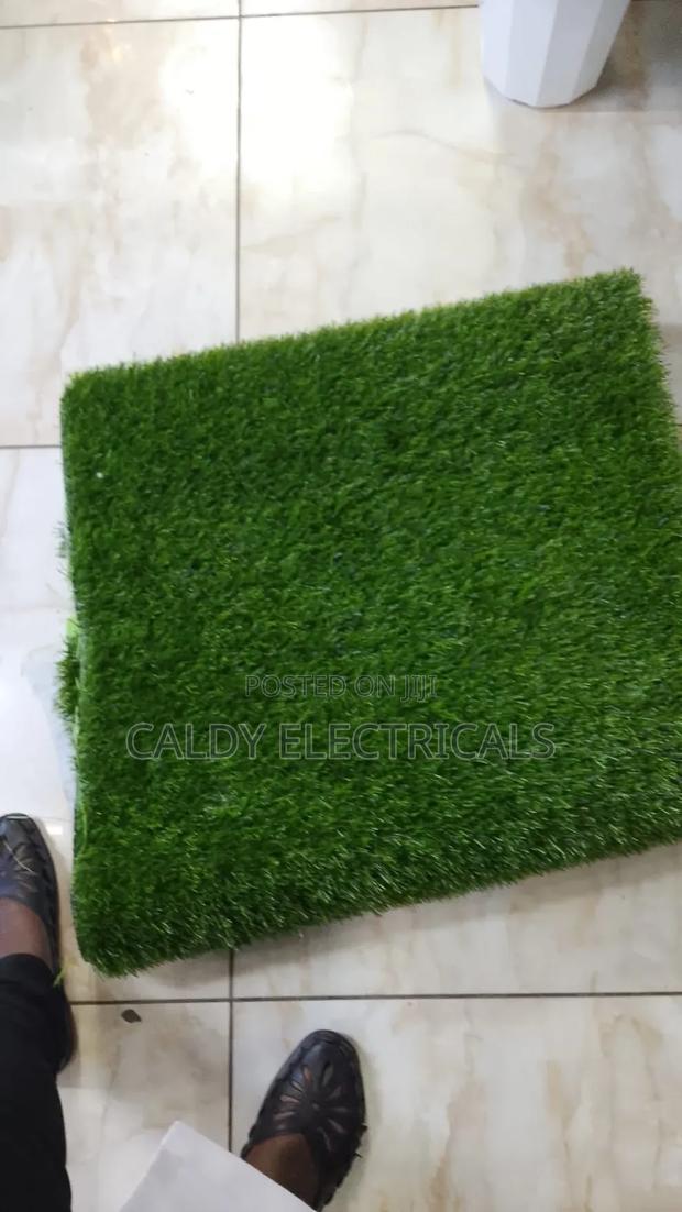 Artificial Grass Carpet Per Meter - main view