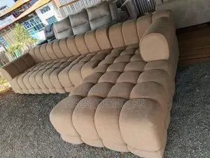Detailed Classy 6 Seater Bubble L Sofa