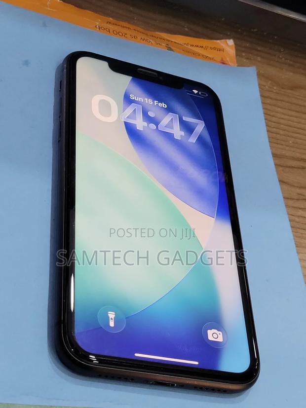 Apple iPhone 11 64 GB Black - thumbnail 3