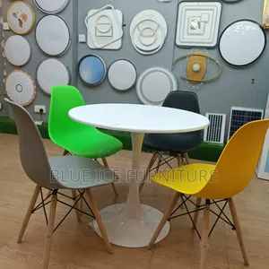 Eames Chair With Coffee Table