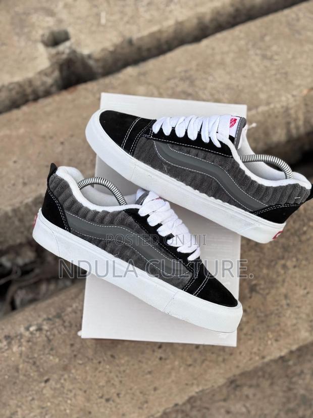 Vans Coudroy - thumbnail 3