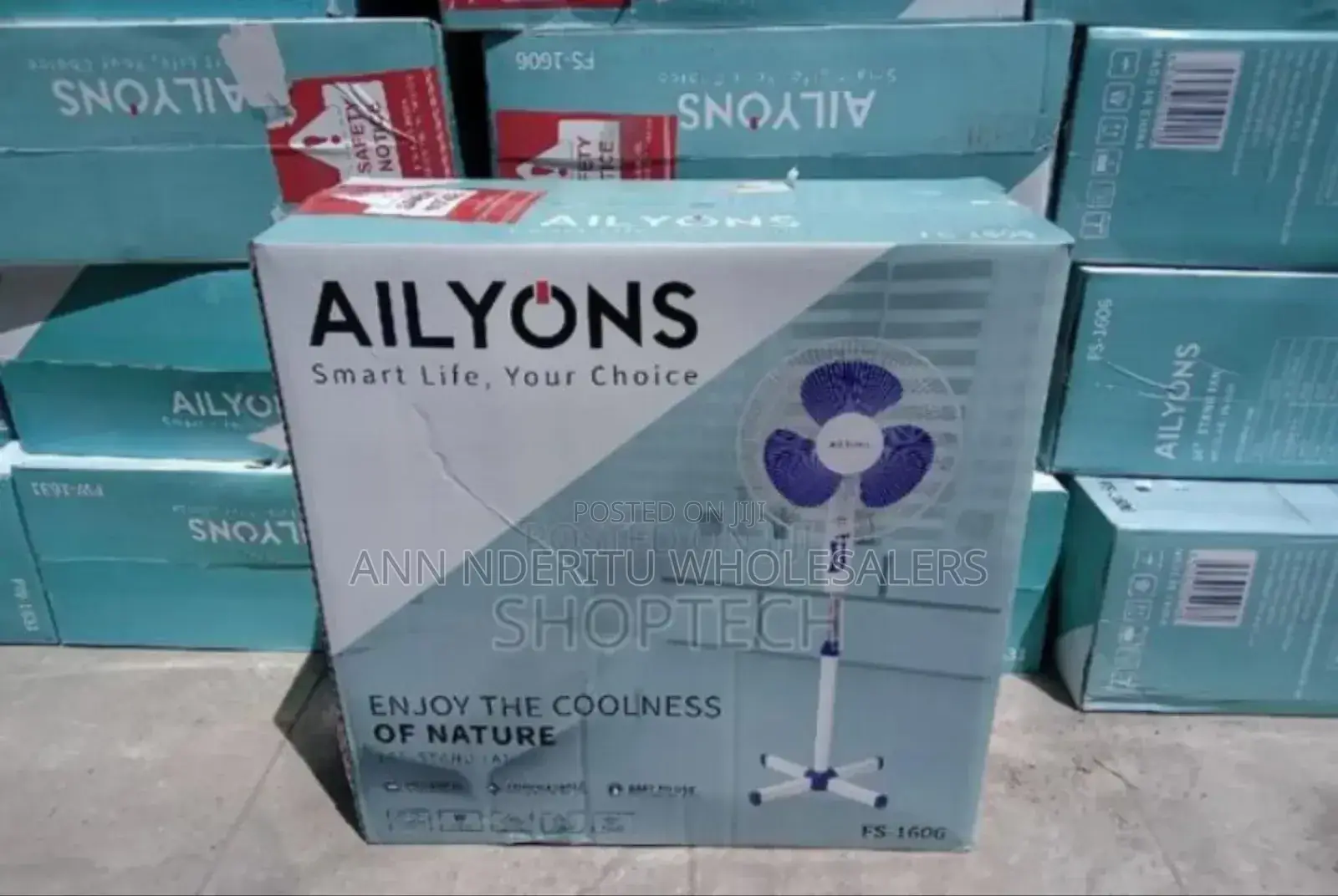 Aillyons New 16inch Fans. Brand New