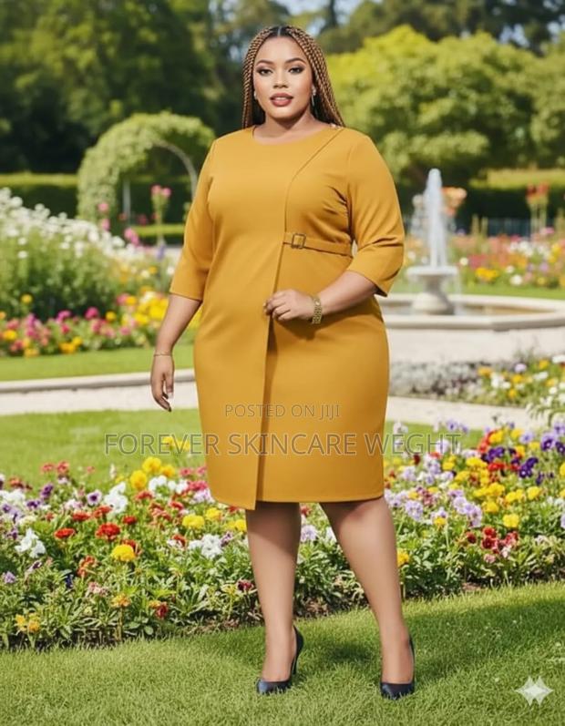 Unique Dresses - thumbnail 3