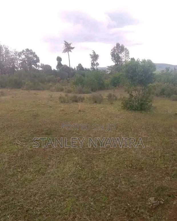 10 Acreas Fronting River Nanyuki On Sale
