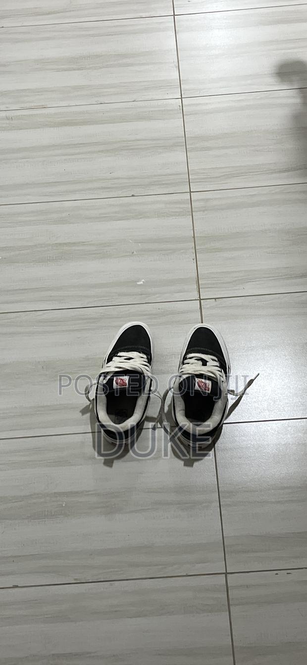 Knu Skul Vans - main view