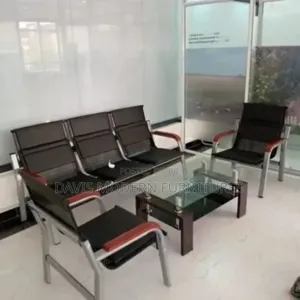 Full Set of Waiting Chairs With Teble