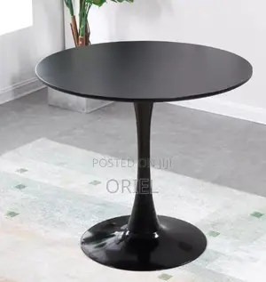 Dining Tables; Modern Farmhouse Round Dining Table
