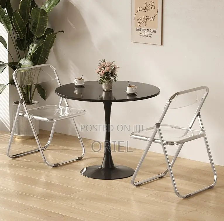 Dining Tables; Modern Farmhouse Round Dining Table