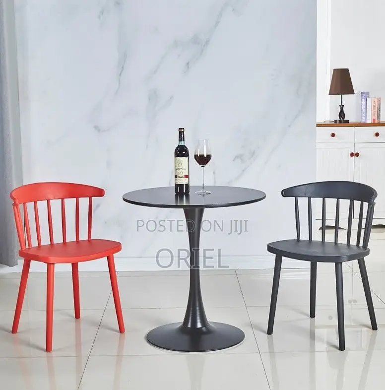 Dining Tables; Modern Farmhouse Round Dining Table