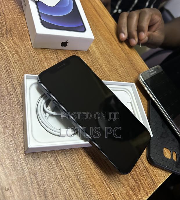 New Apple iPhone 12 128 GB Gray