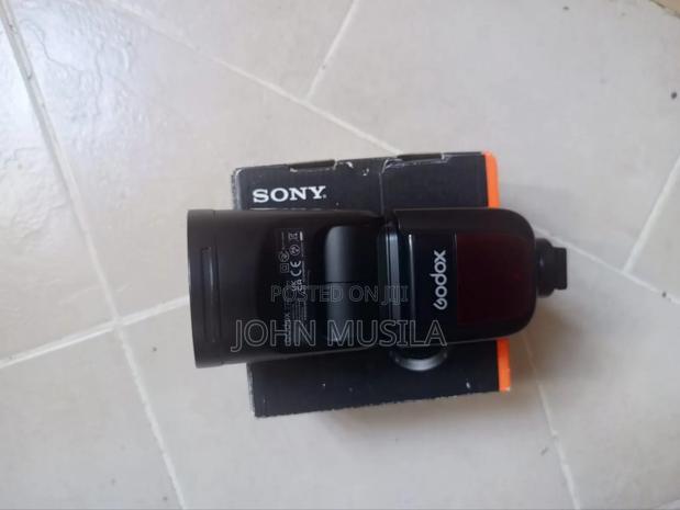 Godox V1 Round Head - Sony - thumbnail 3