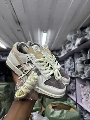Ottomo Katsuhiro X Nike Dunk Low