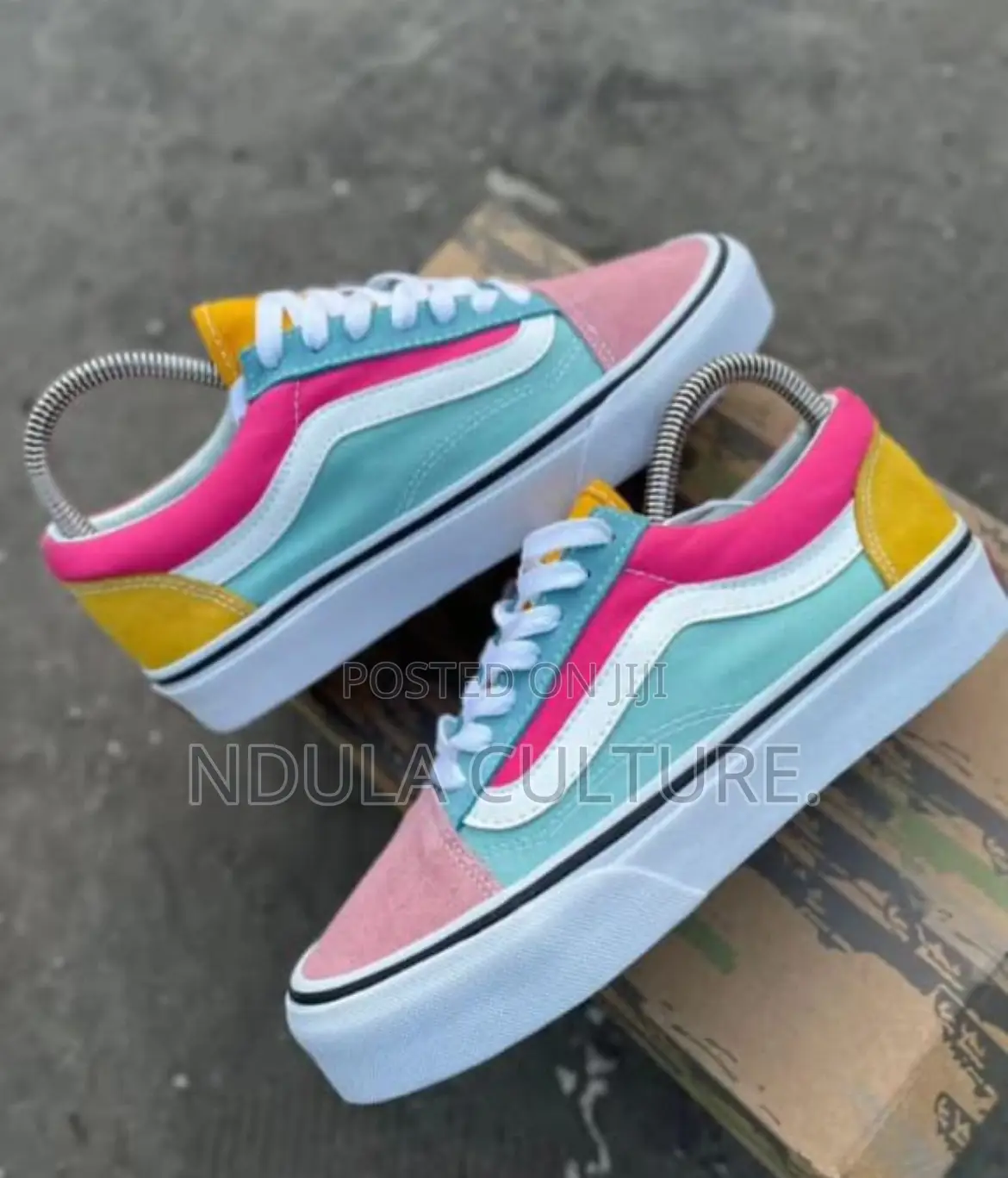 Vans Canvas Suede Toe
