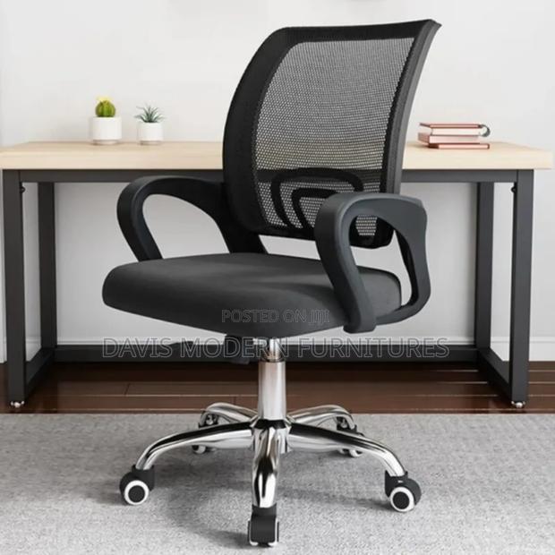 Secretarial Mesh Seat - main view