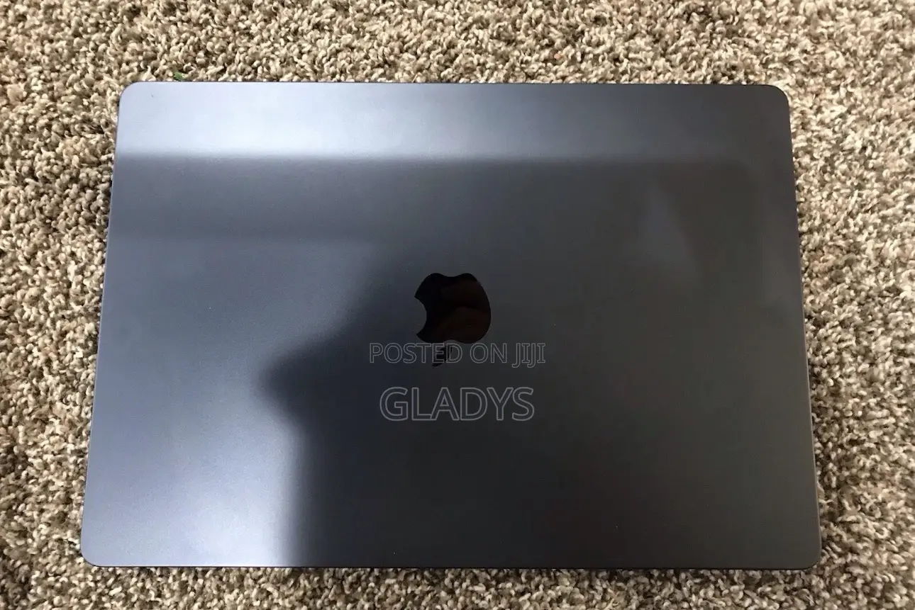 Laptop Apple MacBook Air 2024 M3 15-inch 8GB Apple M3 SSD 512GB