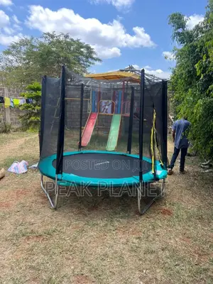 Trampoline With Safety Enclosure