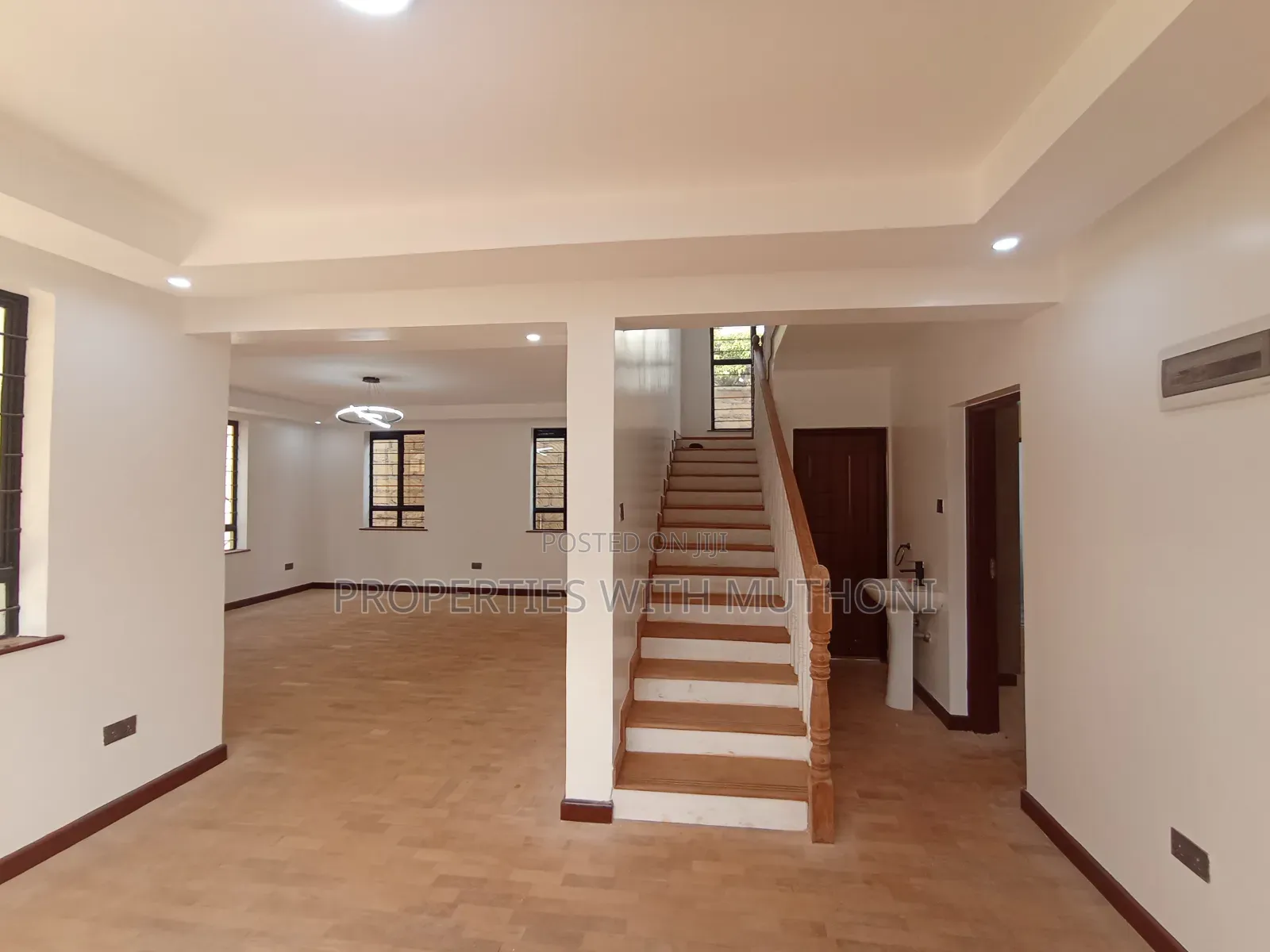 4bdrm Maisonette in Kibiku for sale