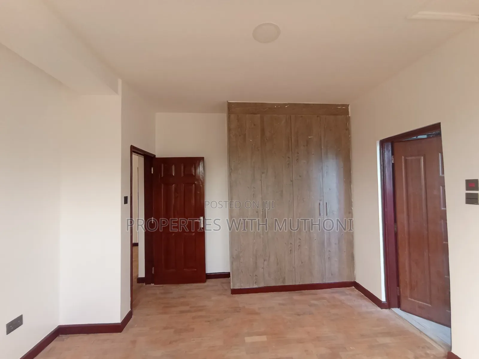 4bdrm Maisonette in Kibiku for sale
