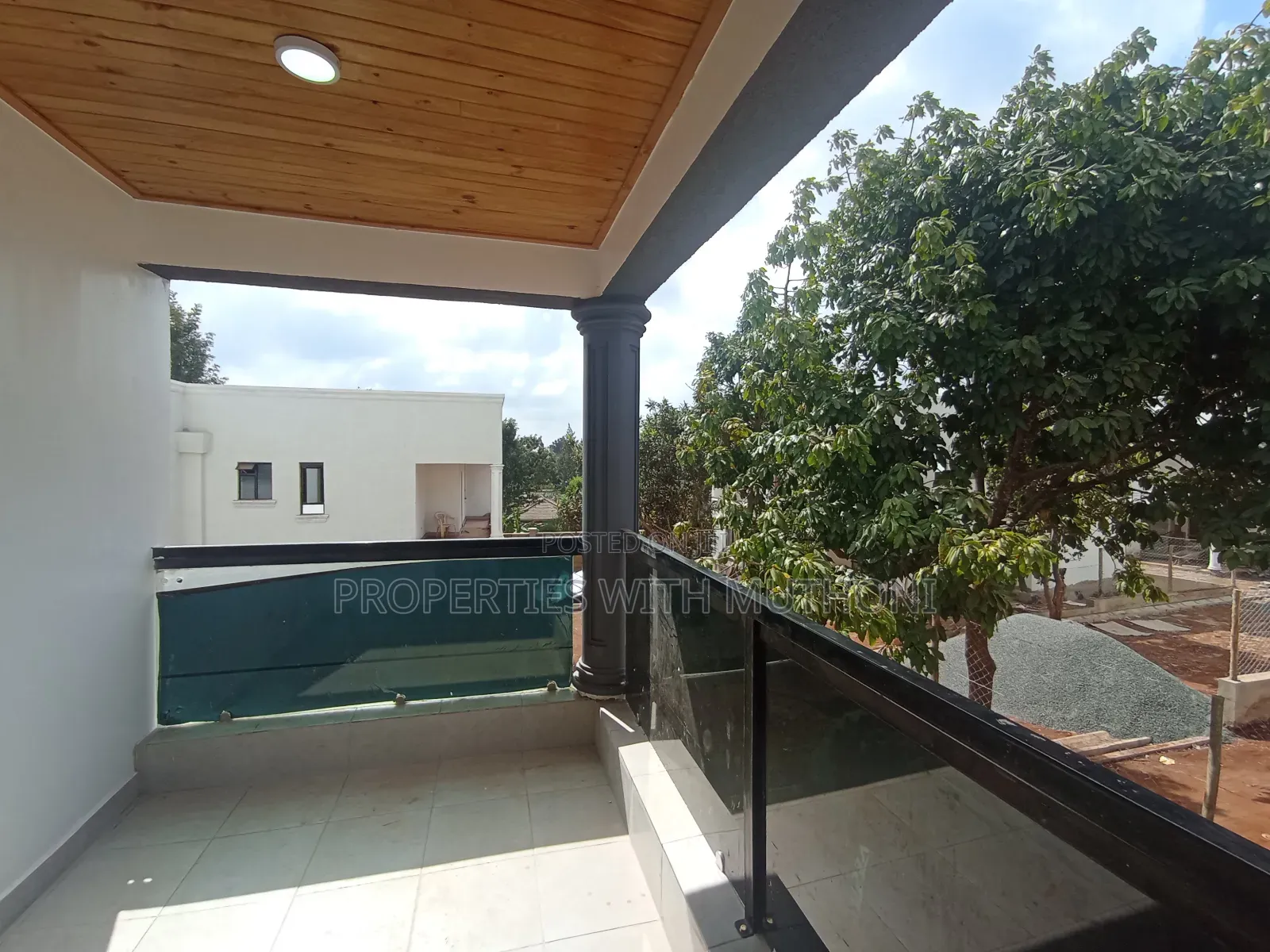 4bdrm Maisonette in Kibiku for sale