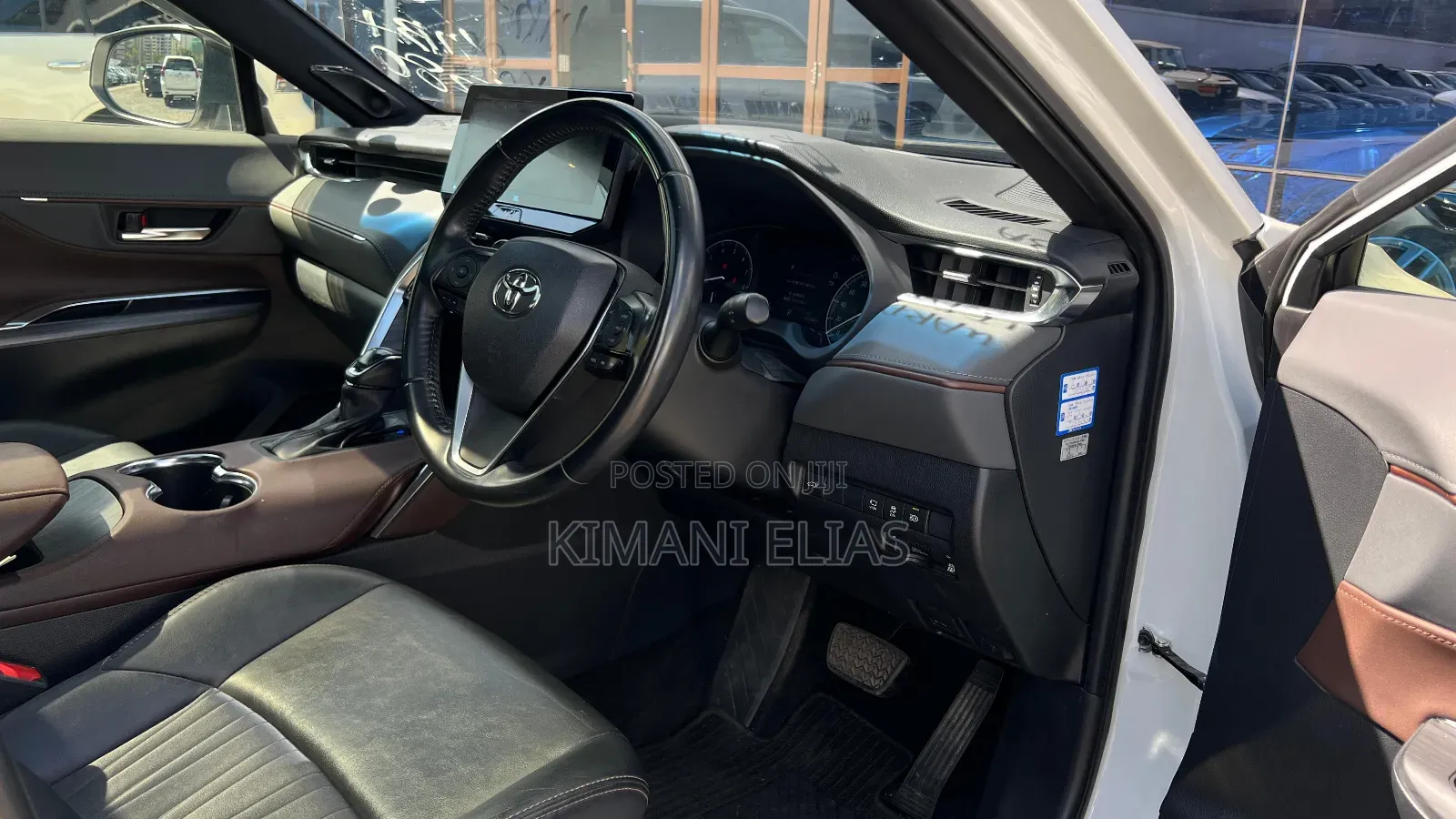 Toyota Harrier 2.0 2020 White
