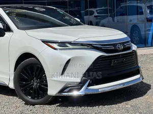 Toyota Harrier 2.0 2020 White