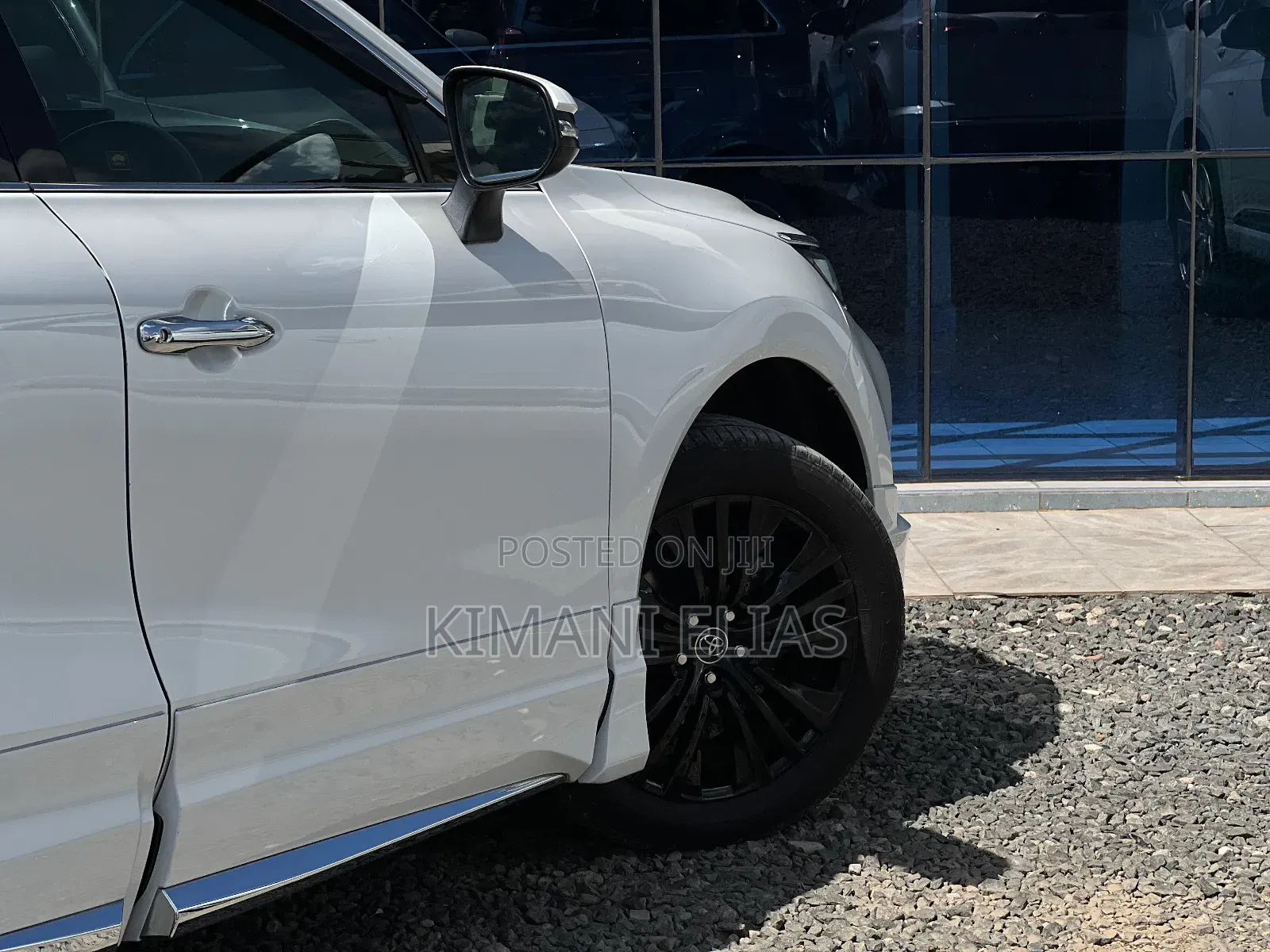 Toyota Harrier 2.0 2020 White
