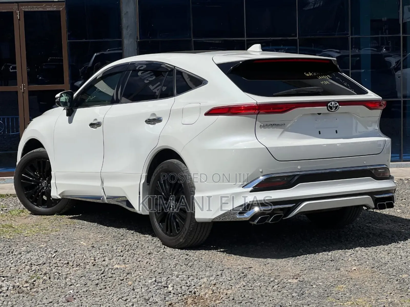 Toyota Harrier 2.0 2020 White