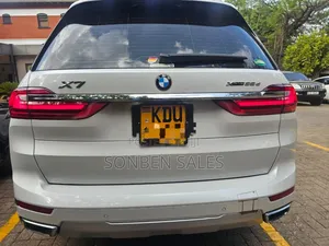 BMW 7 Series 2019 White