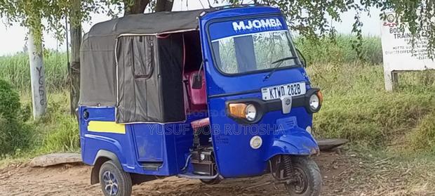 Piaggio Scooter 2023 Blue - thumbnail 2