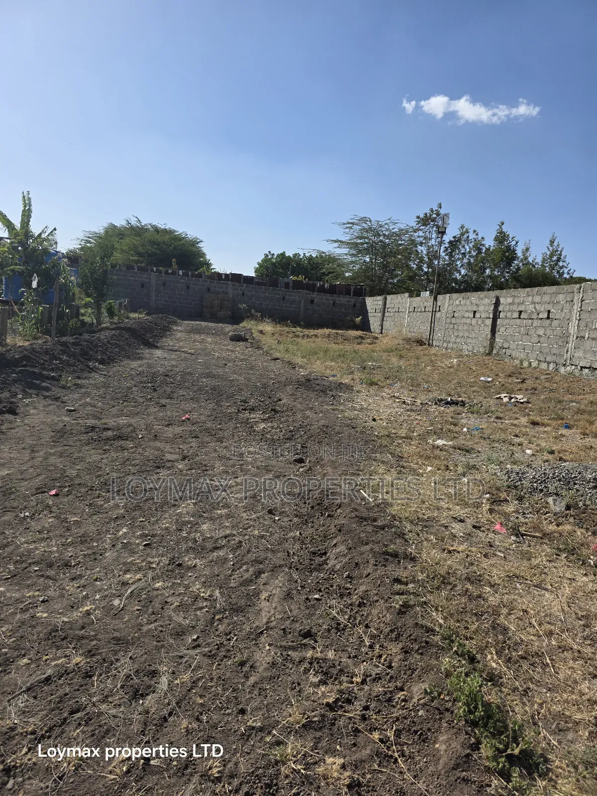 50/100 Plot With a Perimeter Wall and Latrine in Kitengela .