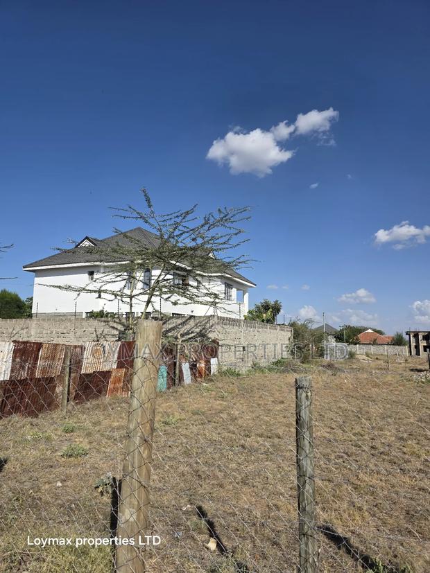 50/100 Plot With a Perimeter Wall and Latrine in Kitengela . - thumbnail 9