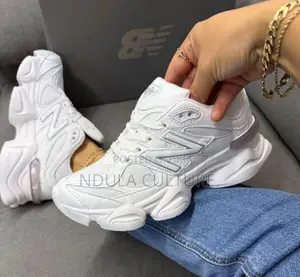 New Balance 9060