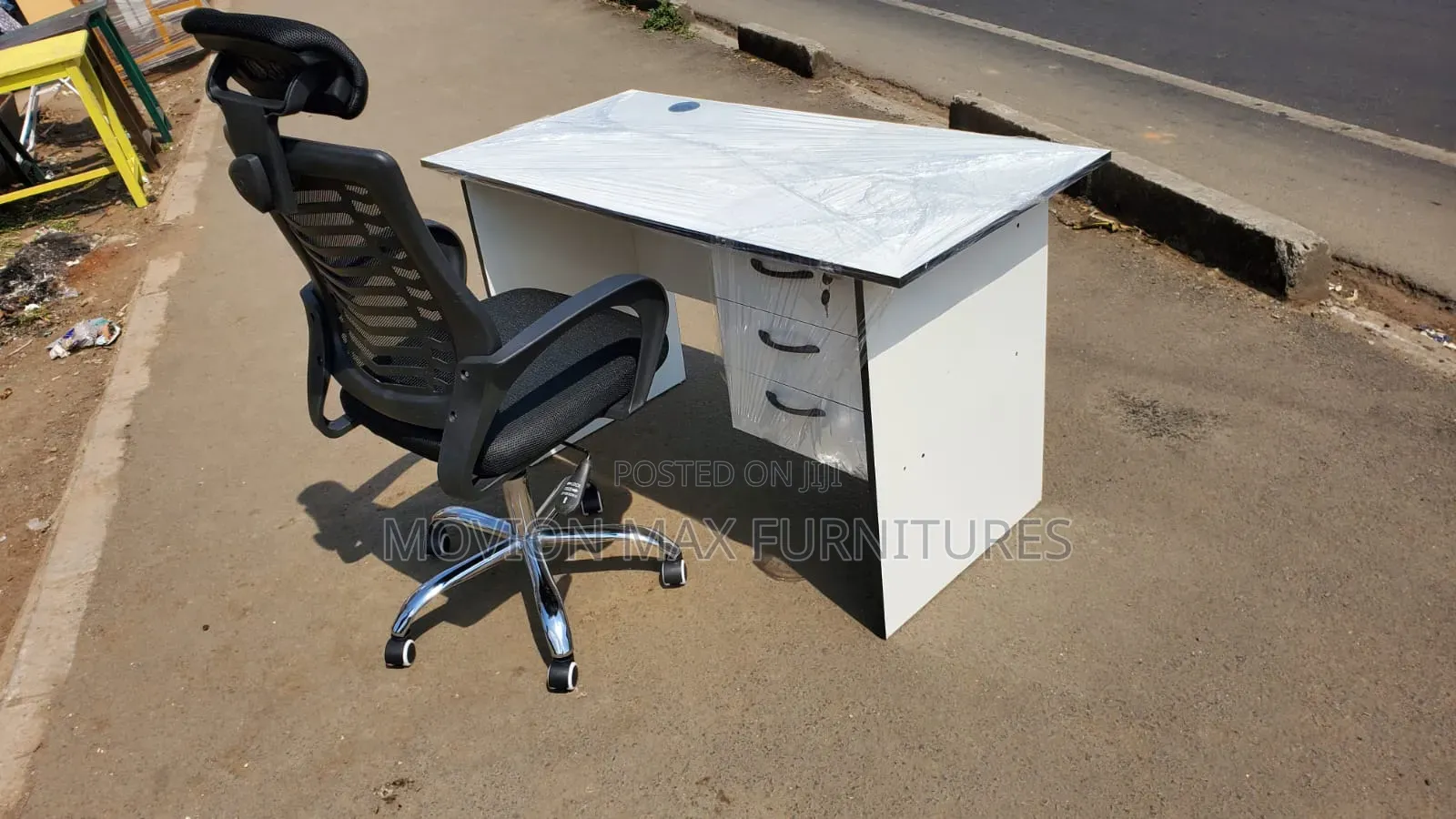 Comfort Desk+Chair