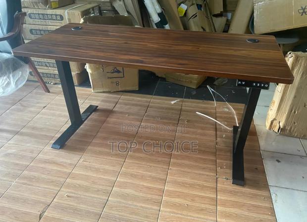 Electric Table 1.4m - main view